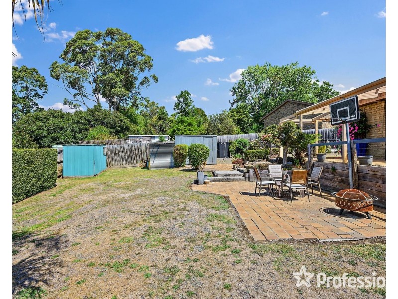 98 Edward Road, Chirnside Park VIC 3116