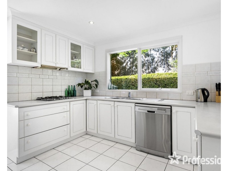 7 French Close, Mooroolbark VIC 3138