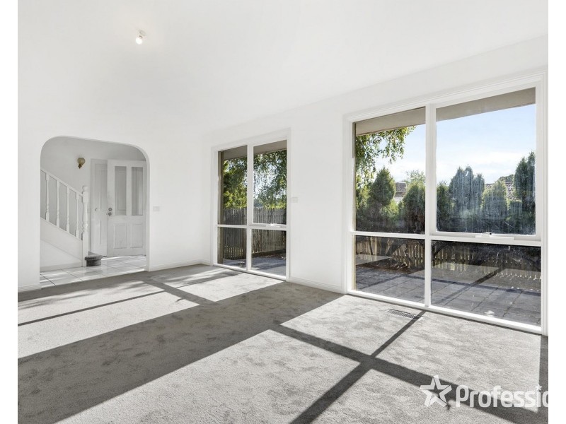 7 French Close, Mooroolbark VIC 3138