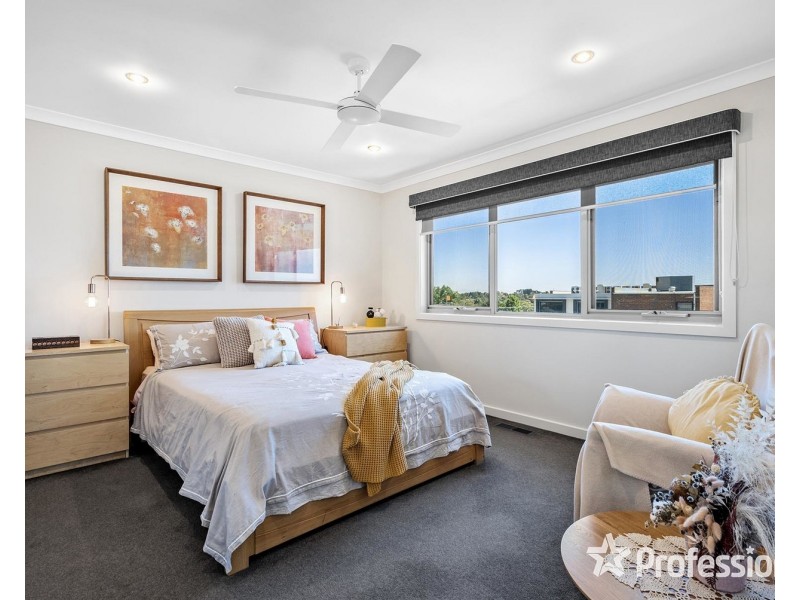 3/5 Ryland Avenue, Croydon VIC 3136