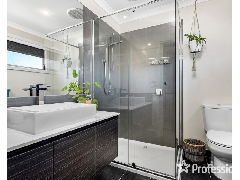 3/5 Ryland Avenue, Croydon VIC 3136