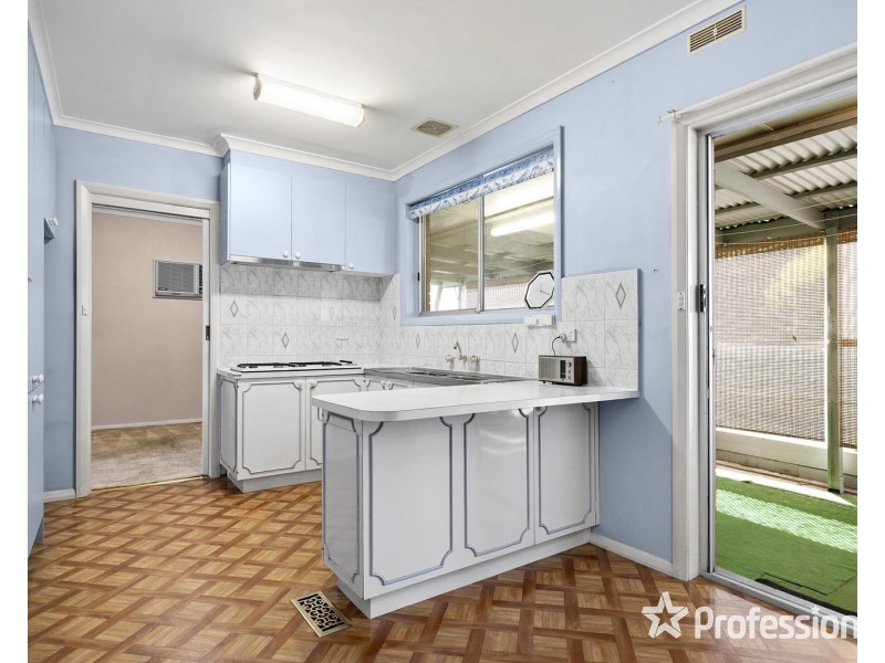 218 Manchester Road, Mooroolbark VIC 3138
