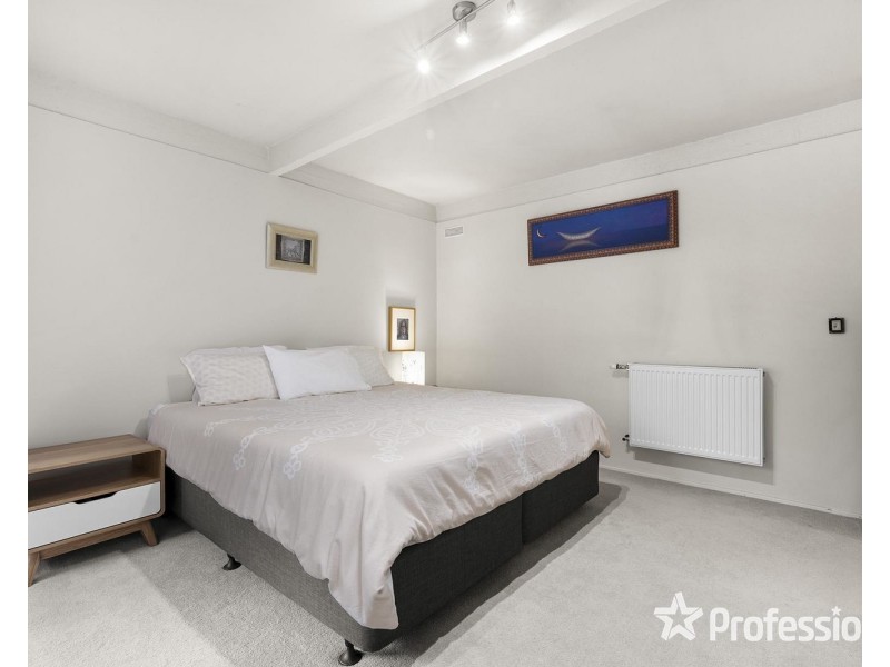 2 Blue Wren Court, Mount Evelyn VIC 3796