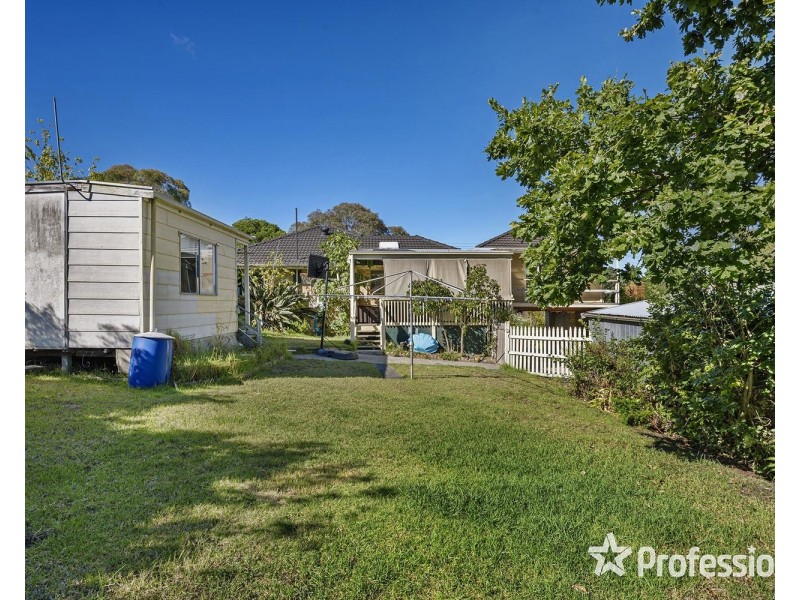 62 Mount View Parade, Croydon VIC 3136