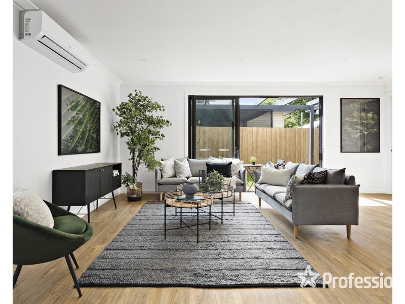 2 & 3/6 Lomond Avenue, Kilsyth VIC 3137