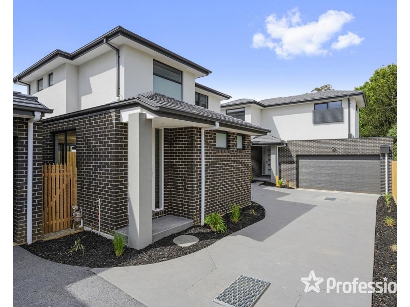 2 & 3/6 Lomond Avenue, Kilsyth VIC 3137