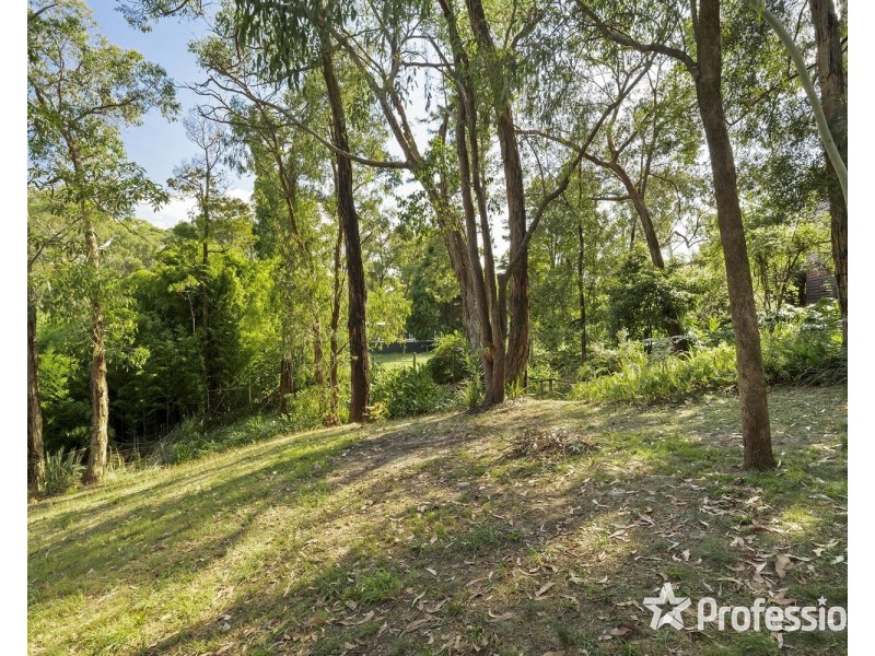 22 Warrawee Road, Mount Evelyn VIC 3796
