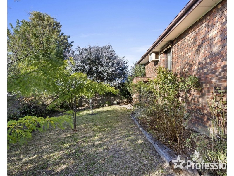 2/315 Hull Road, Mooroolbark VIC 3138