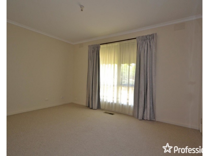 1 Wongala Way, Mooroolbark VIC 3138