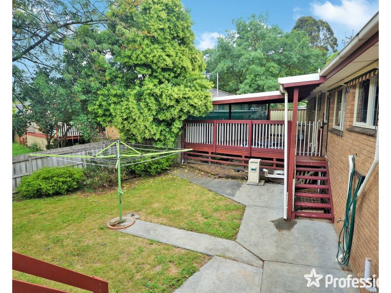 1 Wongala Way, Mooroolbark VIC 3138