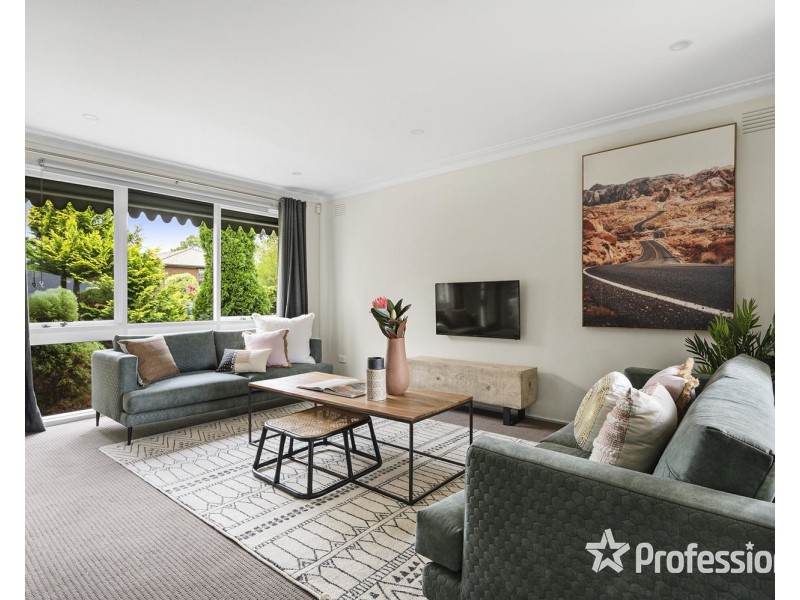 9 Rolloway Rise, Chirnside Park VIC 3116