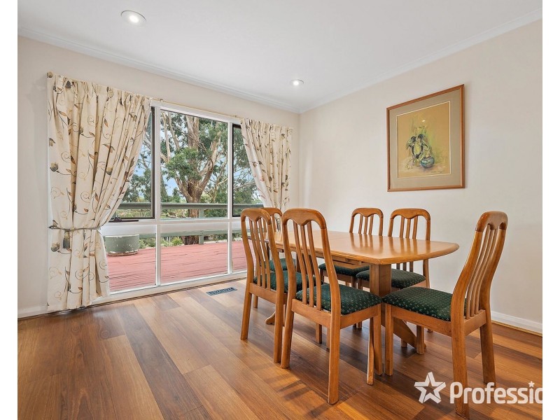 10 Timbertop Court, Mooroolbark VIC 3138