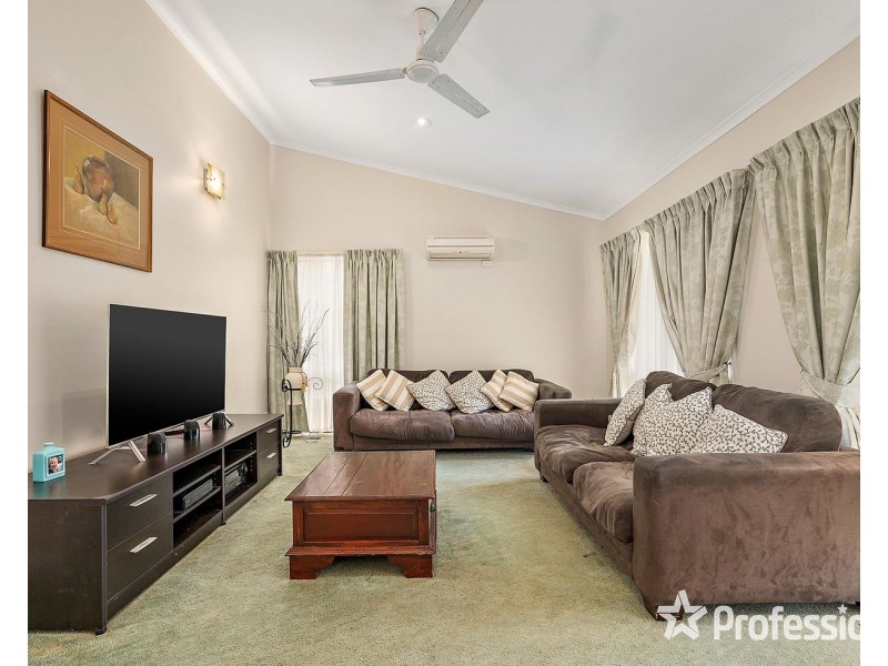 10 Timbertop Court, Mooroolbark VIC 3138