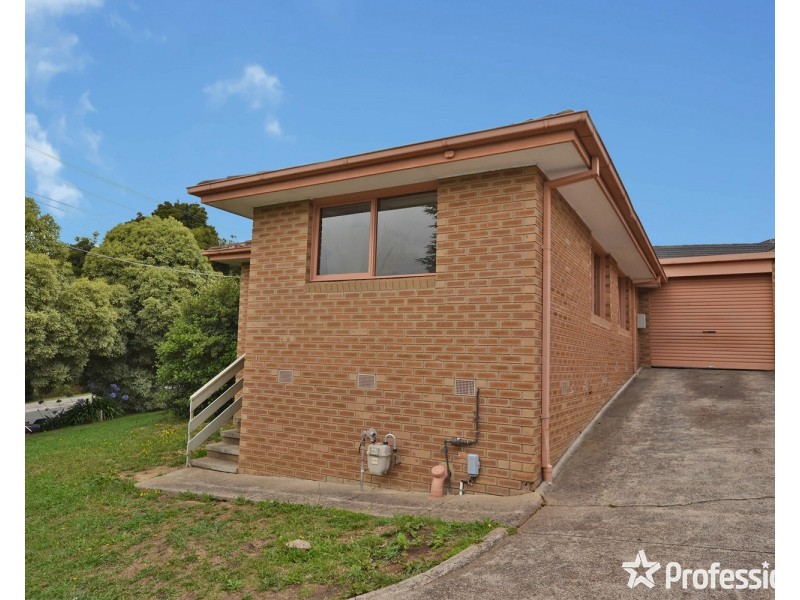 1/31 Felix Grove, Mooroolbark VIC 3138