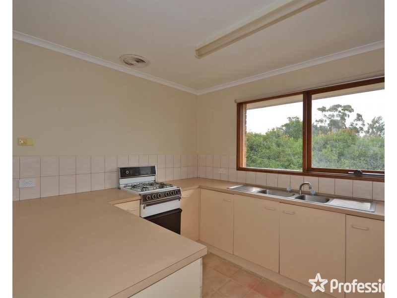 1/31 Felix Grove, Mooroolbark VIC 3138