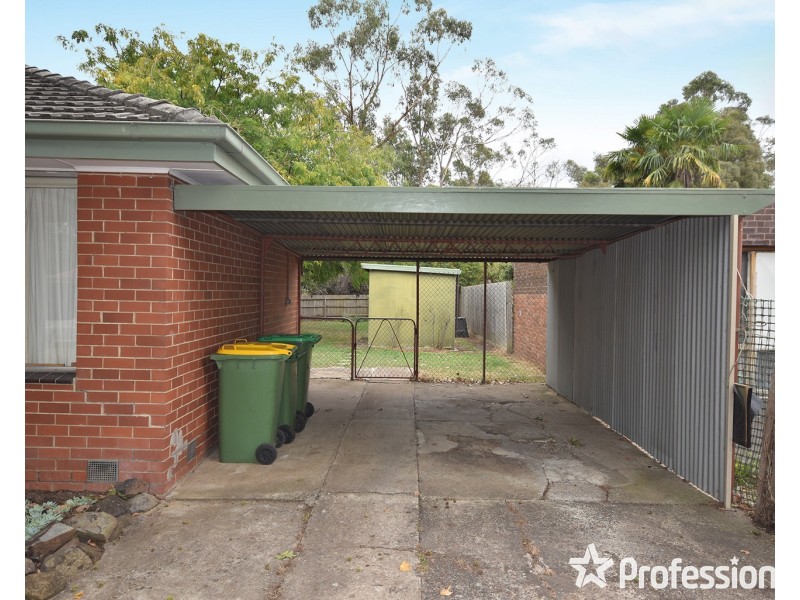 105 Carronvale Road, Mooroolbark VIC 3138