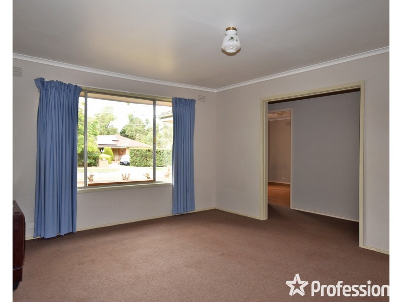 105 Carronvale Road, Mooroolbark VIC 3138