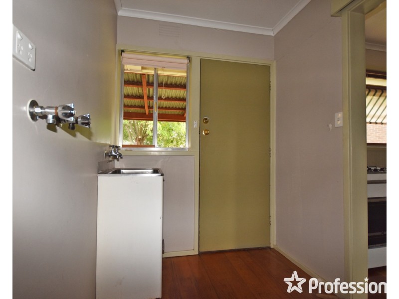 105 Carronvale Road, Mooroolbark VIC 3138