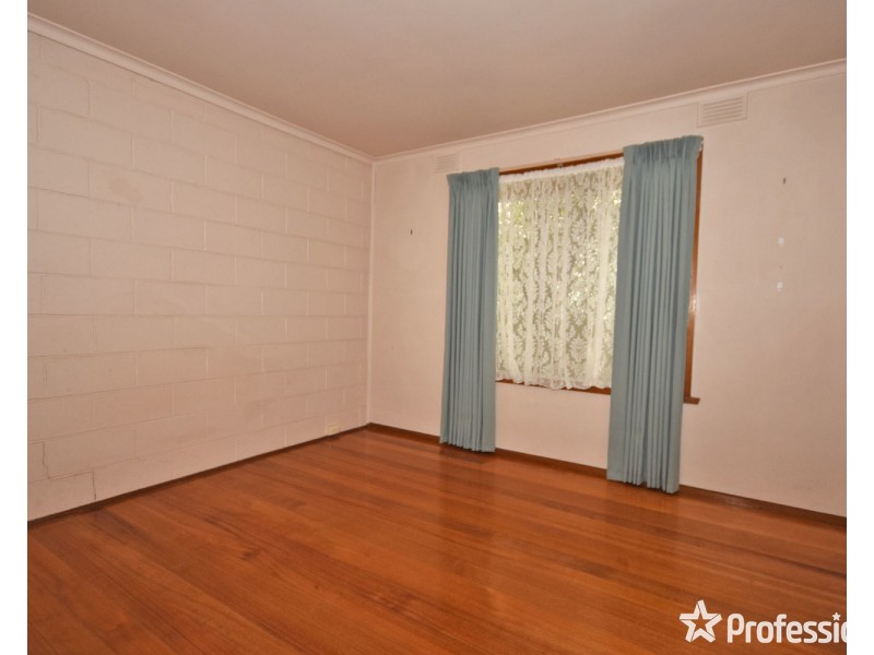 2/80 Mount View Parade, Croydon VIC 3136