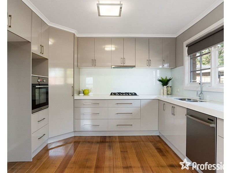 163 Manchester Road, Mooroolbark VIC 3138