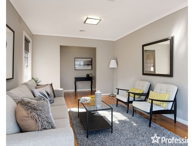 163 Manchester Road, Mooroolbark VIC 3138