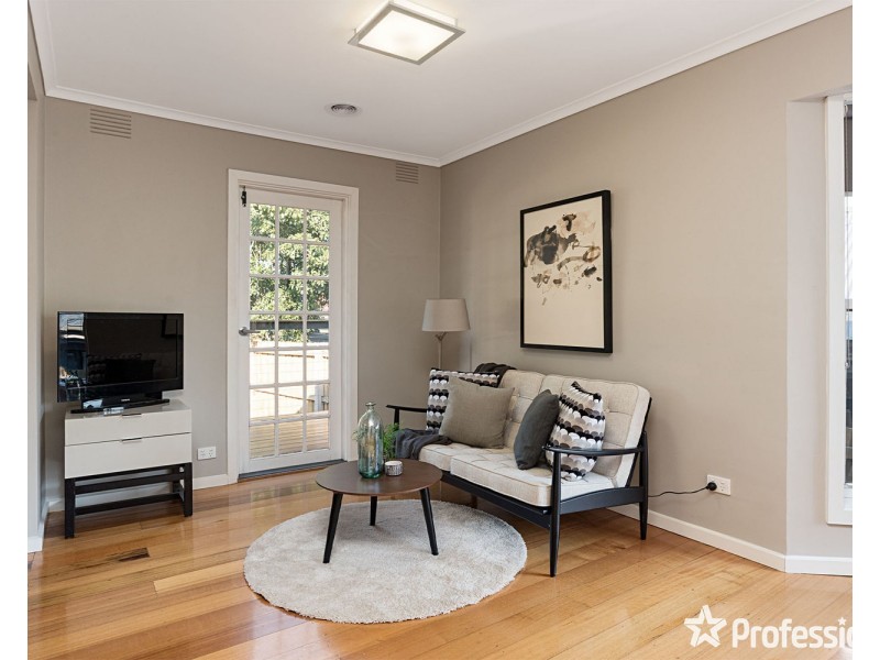 163 Manchester Road, Mooroolbark VIC 3138