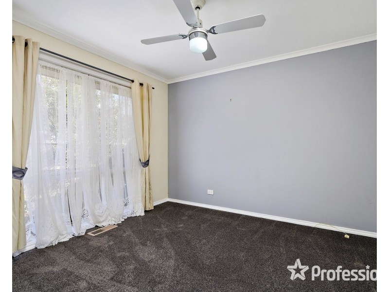 1/13 Hereford Road, Mount Evelyn VIC 3796