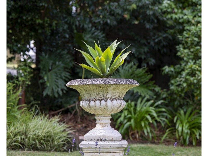 4 Buckmaster Drive, Mount Evelyn VIC 3796