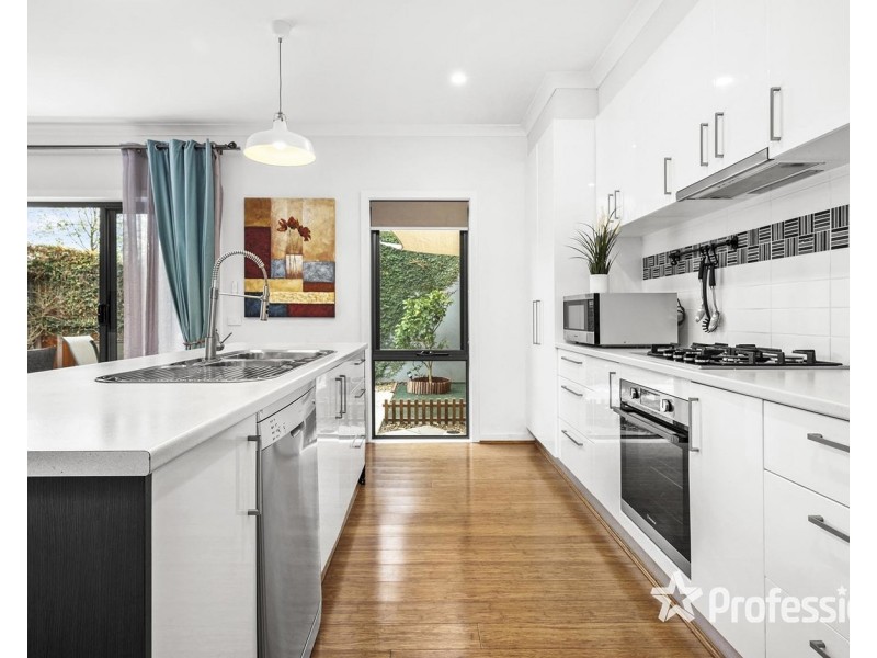 19a Andrew Street, Mooroolbark VIC 3138