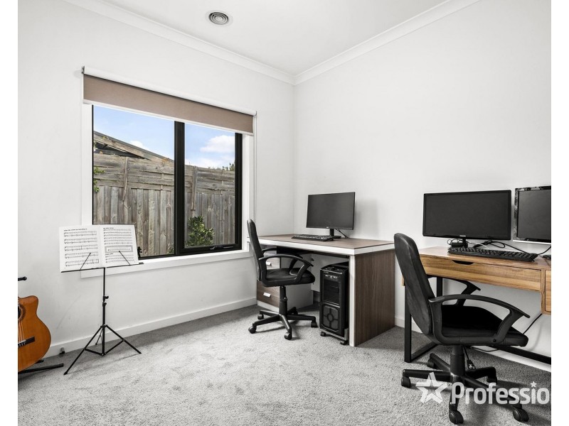 19a Andrew Street, Mooroolbark VIC 3138