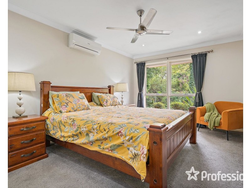 22 Belvedere Drive, Montrose VIC 3765