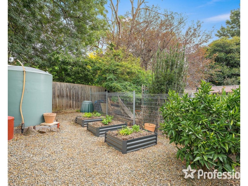 22 Belvedere Drive, Montrose VIC 3765