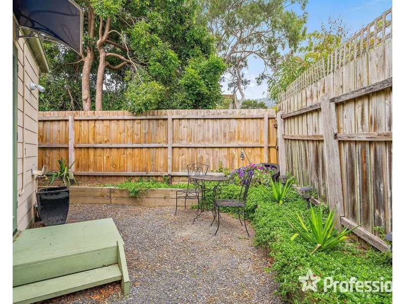 22 Belvedere Drive, Montrose VIC 3765