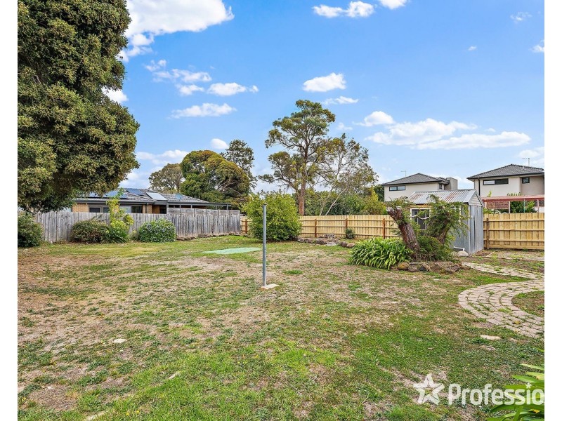 21 Neville Street, Mooroolbark VIC 3138
