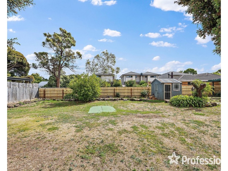 21 Neville Street, Mooroolbark VIC 3138