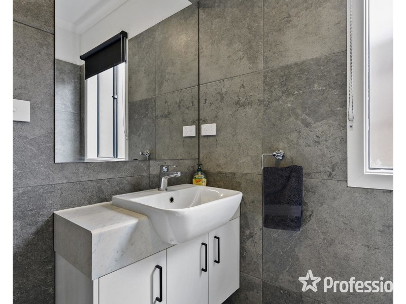 3/13 The Eyrie, Lilydale VIC 3140