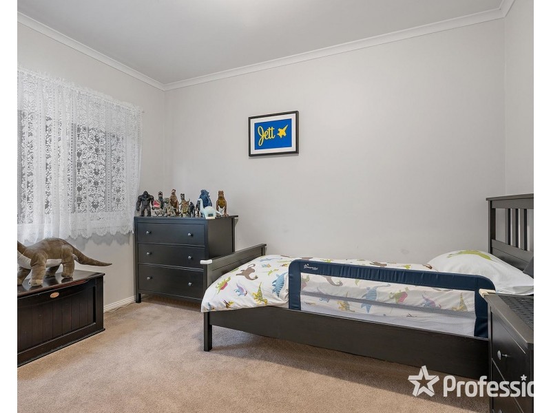 2 Bransdale Close, Mooroolbark VIC 3138