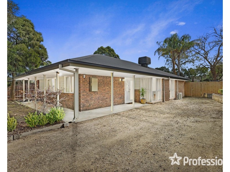 59 Landstrom Quadrant, Kilsyth VIC 3137