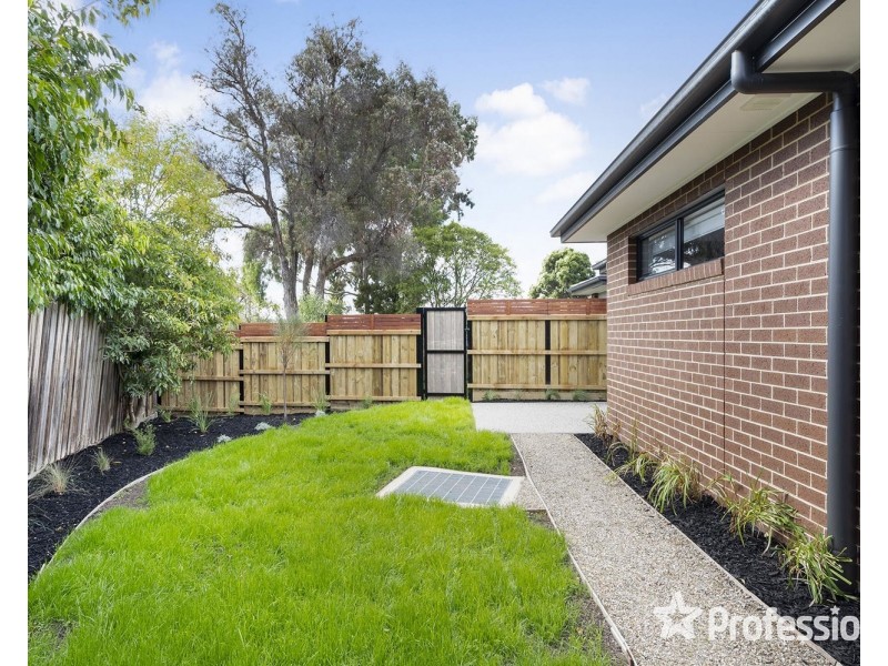 1/6 Dennis Court, Mooroolbark VIC 3138