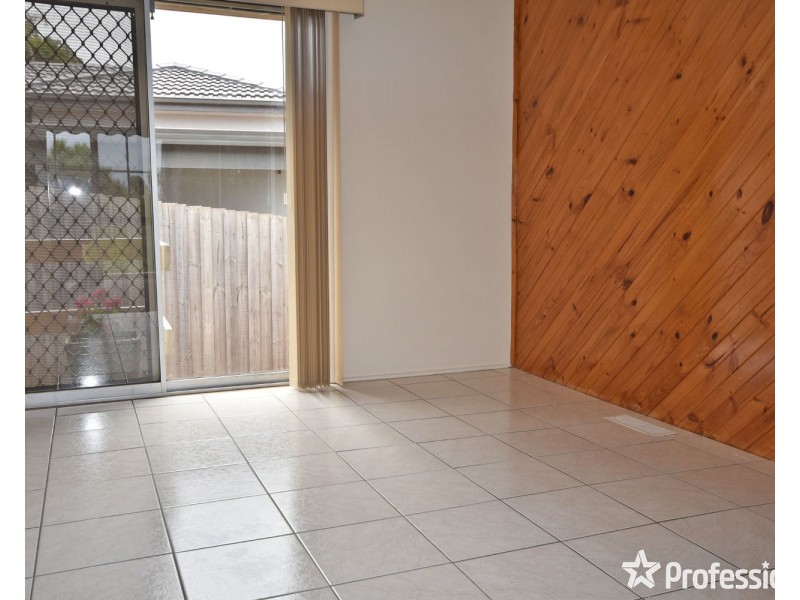 35 Landscape Drive, Mooroolbark VIC 3138