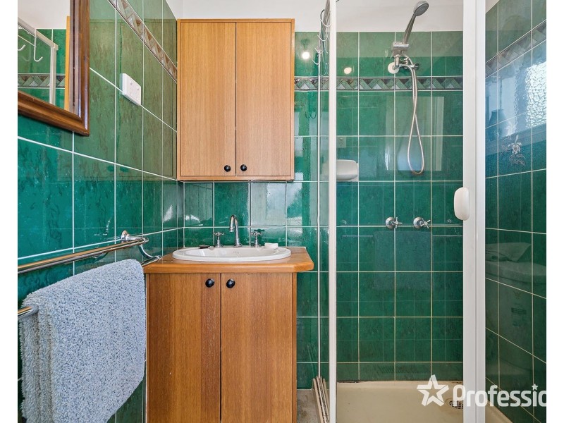 42 Daymar Drive, Mooroolbark VIC 3138