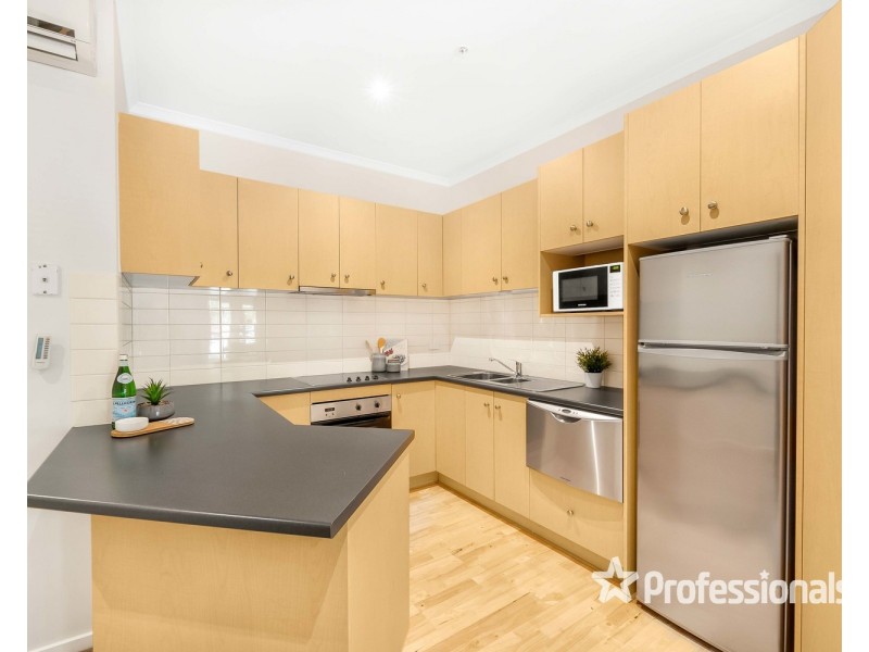 80/13-15 Hewish Road, Croydon VIC 3136