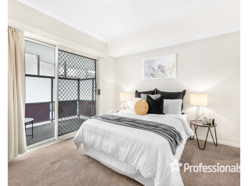 80/13-15 Hewish Road, Croydon VIC 3136