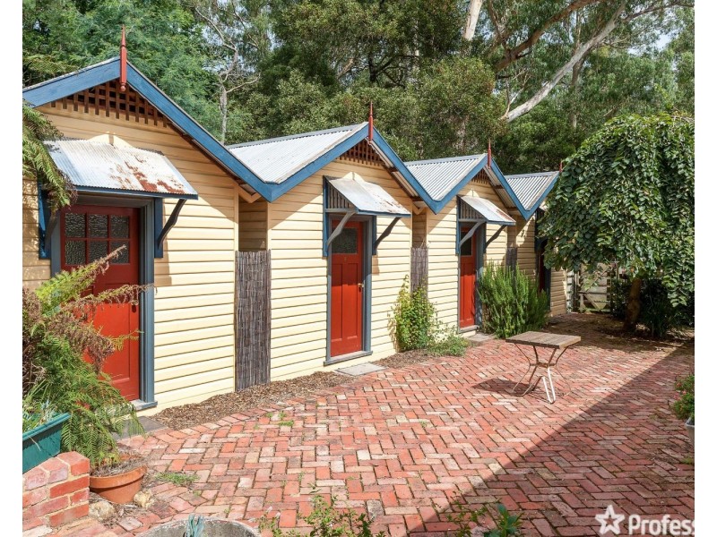 1600 Woods Point Road, Mcmahons Creek VIC 3799