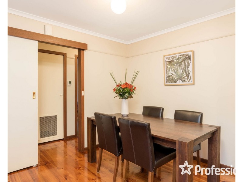 4/1 Rawlinson Street, Croydon VIC 3136