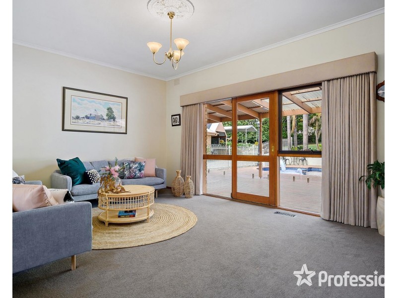 5 Tasman Court, Montrose VIC 3765