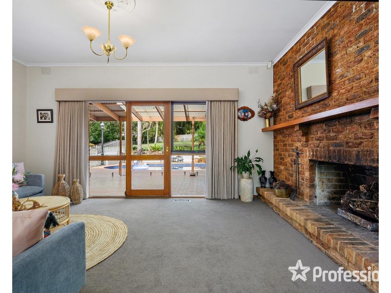 5 Tasman Court, Montrose VIC 3765