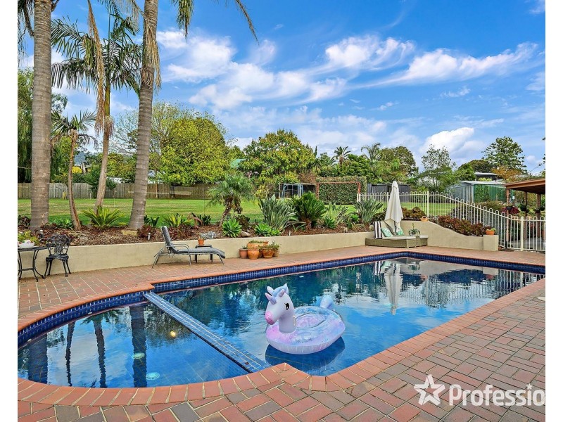 5 Tasman Court, Montrose VIC 3765