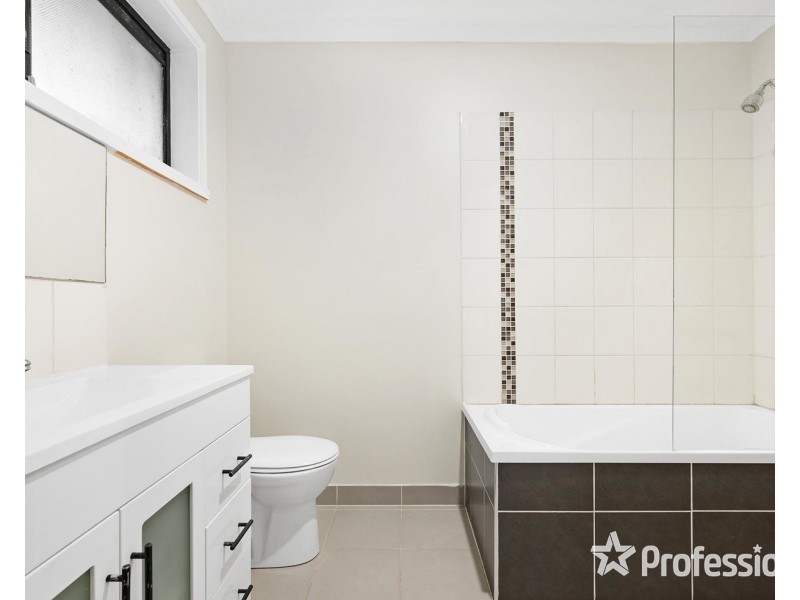 2/2 Summit Road, Lilydale VIC 3140