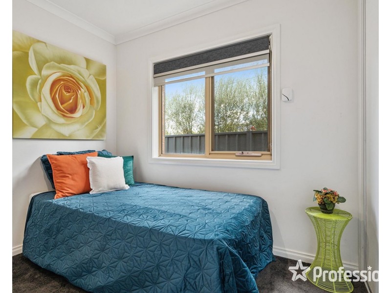 3 Saxon Drive, Mooroolbark VIC 3138
